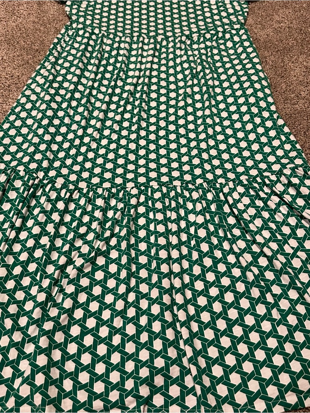 Boden Emma Tiered Jersey Green Short-Sleeve with pockets - Picture 9 of 13